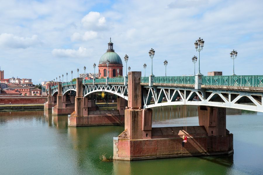 one of many ornate bridges in Toulouse across the Garonne river