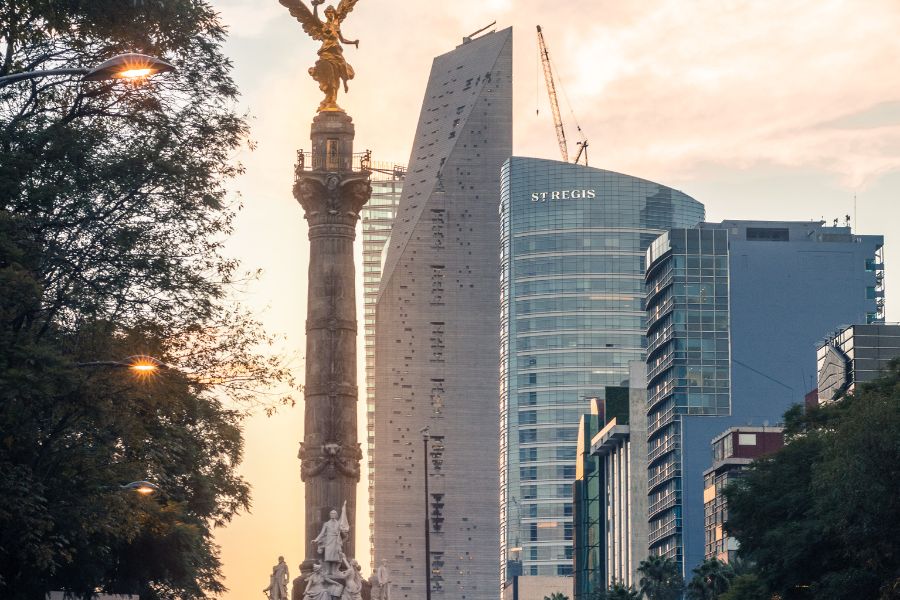 Column in Mexico City