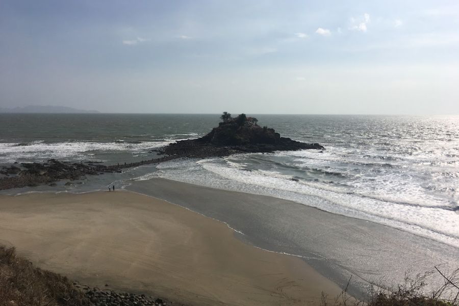 quiet beach scene