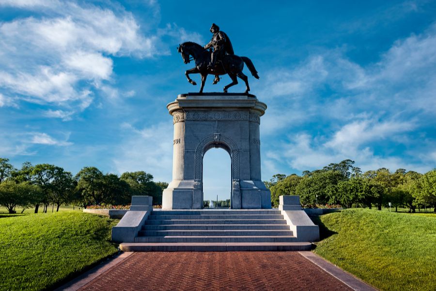 Horse statue in Houston