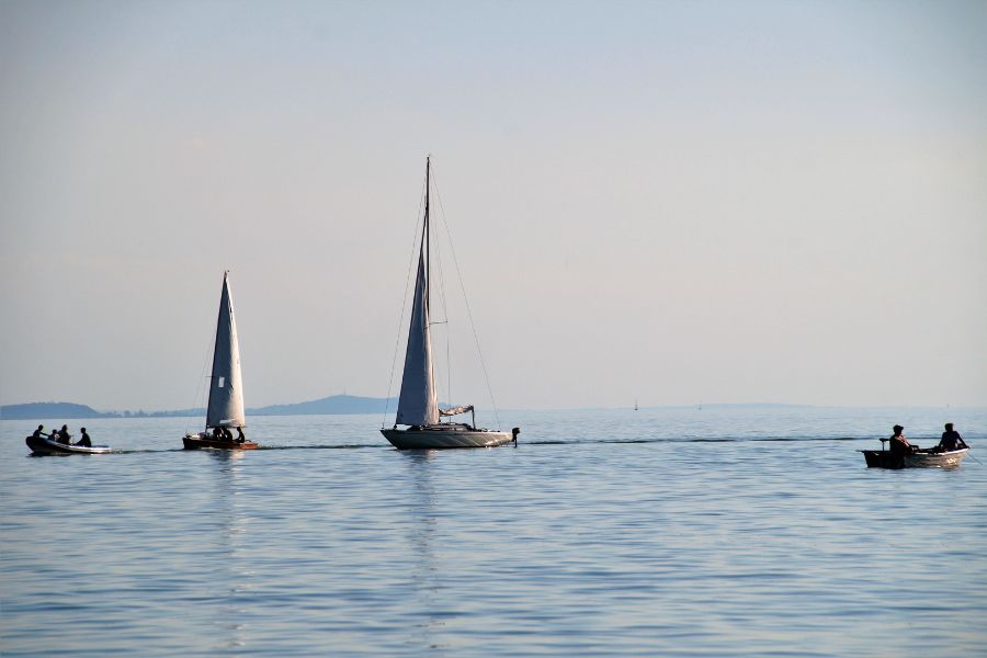 sail boats on a lake